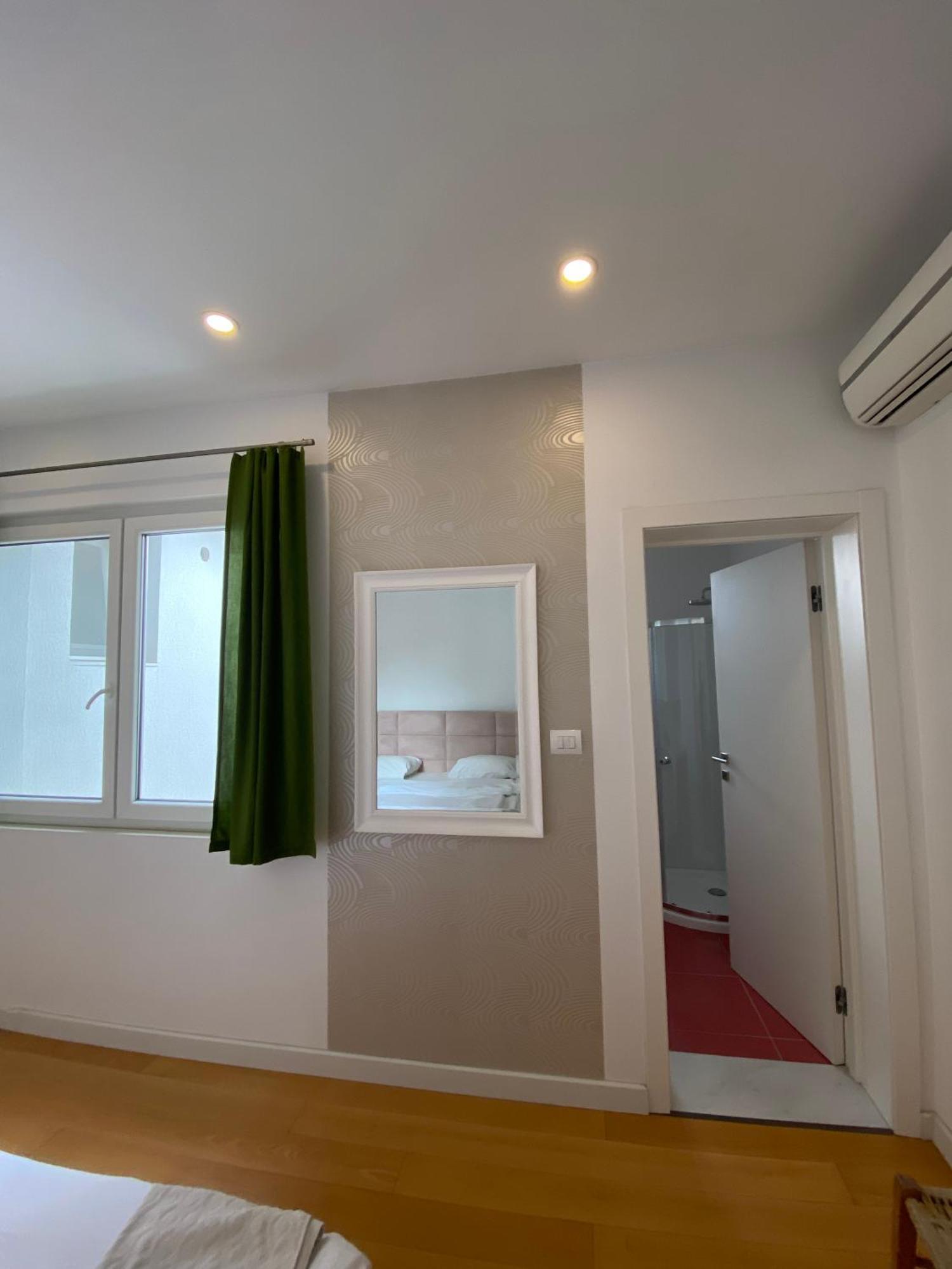 Trip'N'Hostel Chill Zone Tirana Eksteriør billede